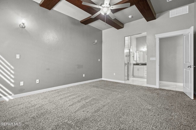 Building Photo - 2801 Tierra Garden Dr