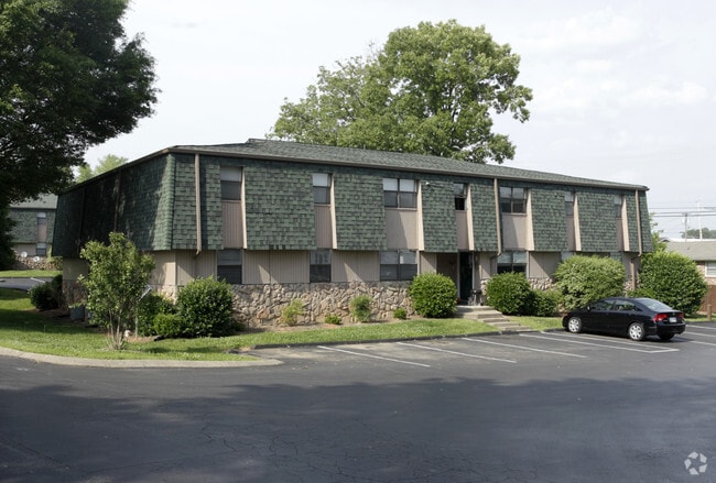 Primary Photo - Regency Square Apartments