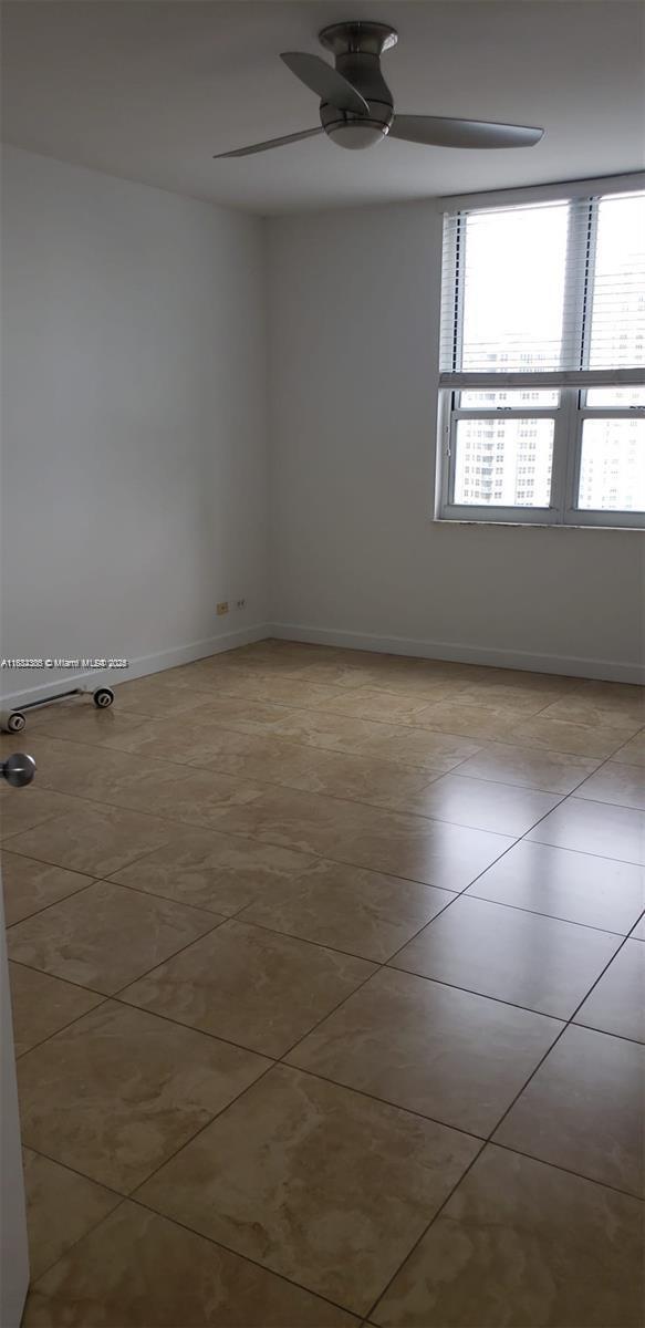 Building Photo - 701 Brickell Key Blvd