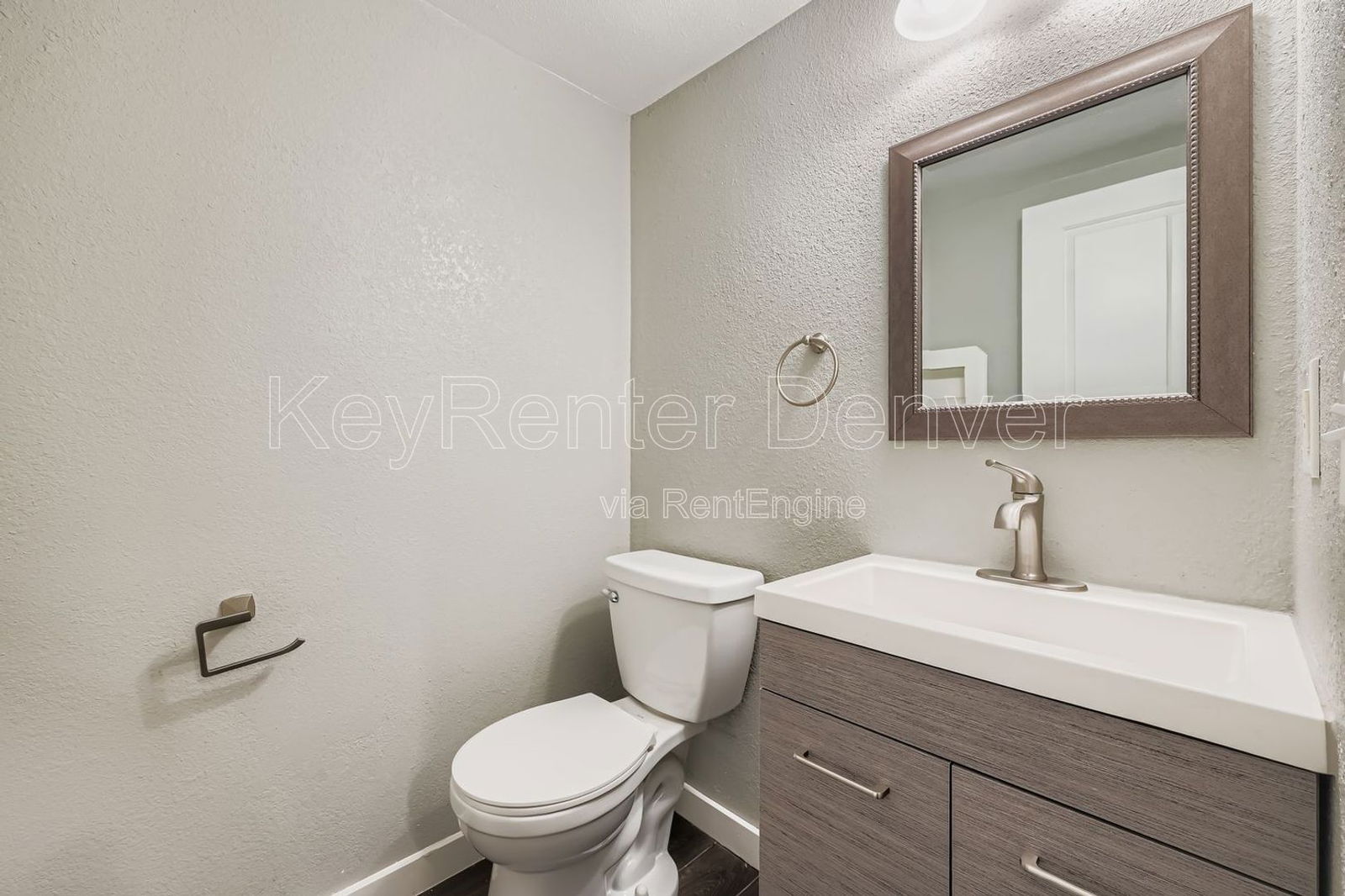 Building Photo - 7053 S Knolls Way