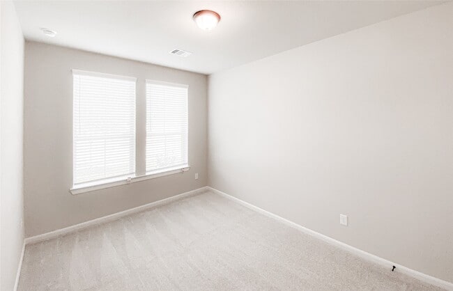 Building Photo - 2514 Chestnut Oak Cir