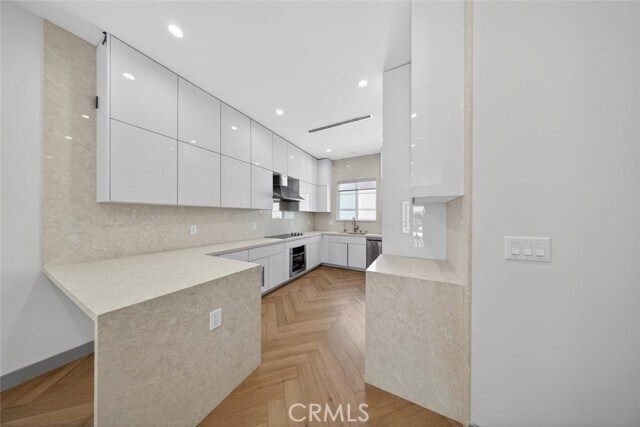 Building Photo - 10843 Cantara St