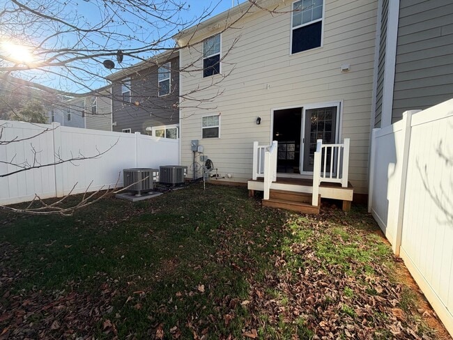 Building Photo - 2287 Whittington Dr