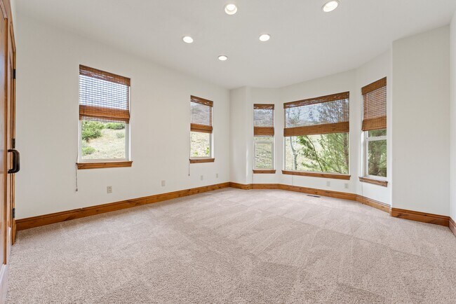 Building Photo - 2505 Innisbrook Ct