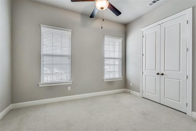 Building Photo - 7304 Van Tuyl Pkwy