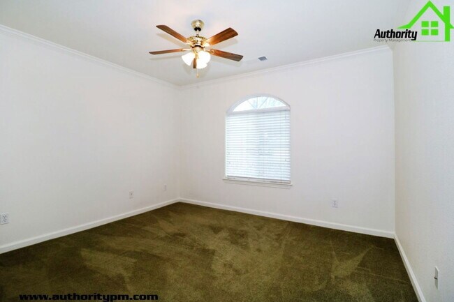 Building Photo - 3982 Cambria Dr