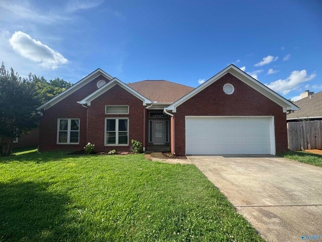 Primary Photo - 138 Medicine Bend Dr