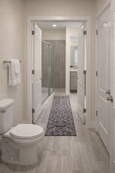 Building Photo - 6971 Hyland Hills St