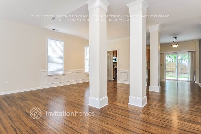 Building Photo - 5600 Keowee Way