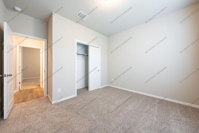 Building Photo - 5305 Friars Lp