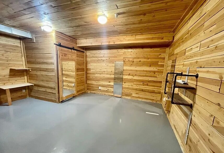 Building Photo - 8557 SE Bristol Park Dr