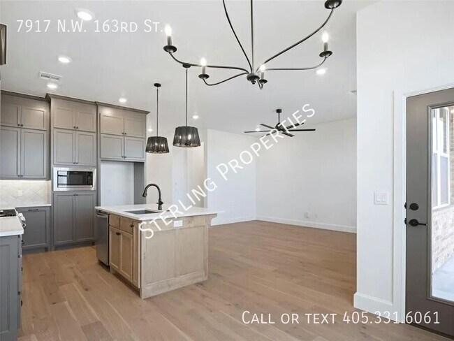 Building Photo - 7917 NW 163rd St