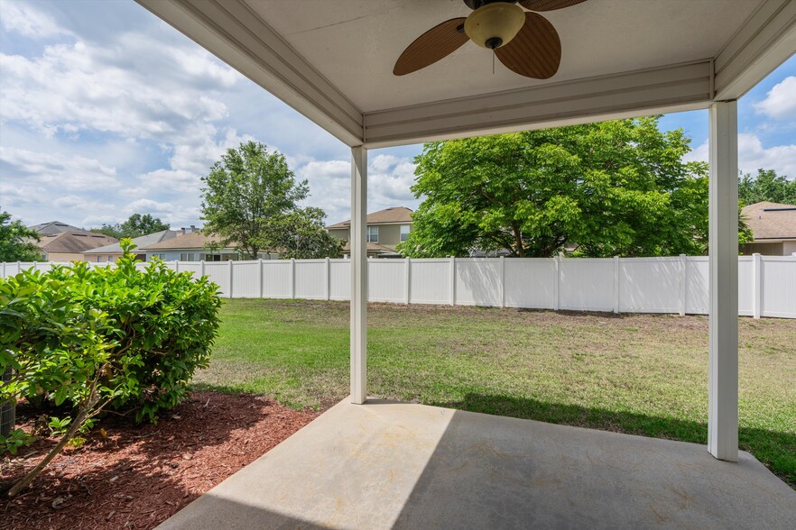 Building Photo - 3851 Aubrey Ln