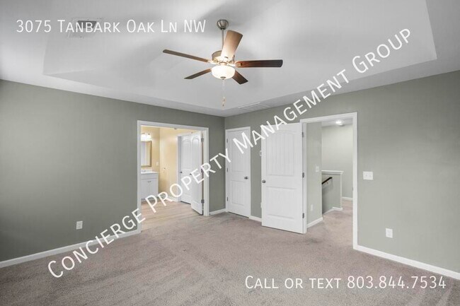 Building Photo - 3075 Tanbark Oak Ln NW