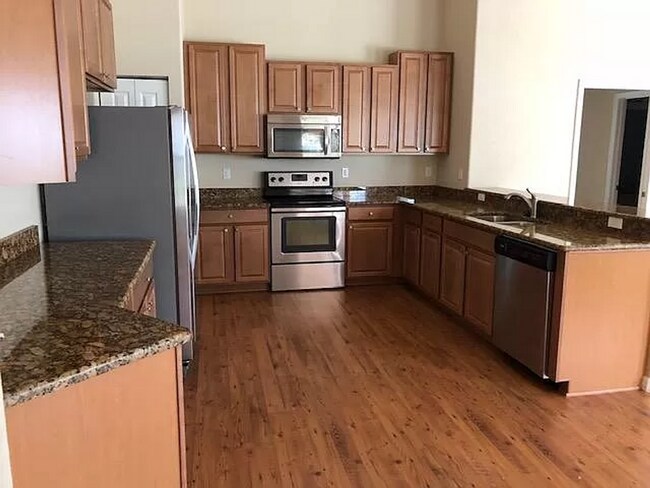 Building Photo - Parkwood Subdivision