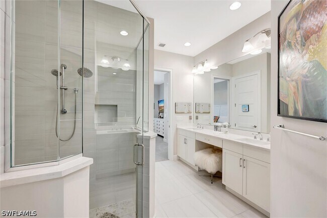 Building Photo - 5743 Highbourne Dr