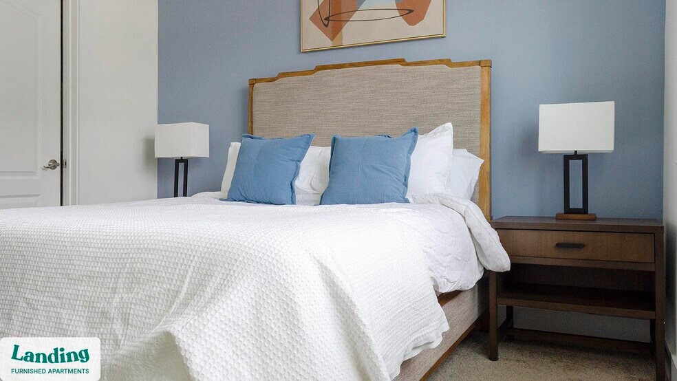 Building Photo - 901 Kelly Green Ln