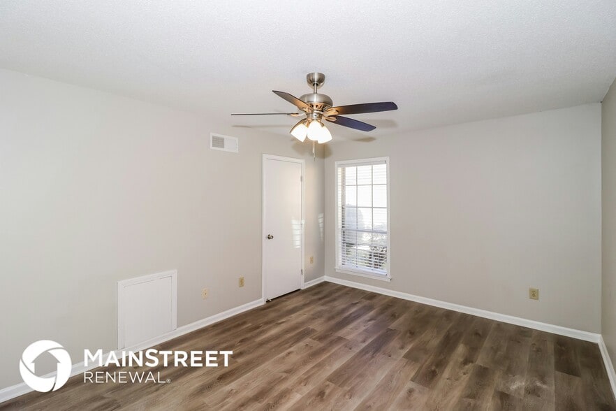 Building Photo - 5618 Ackerman Cove