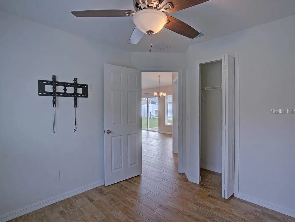 Bedroom-1 View 3 - 1037 Cass Ave