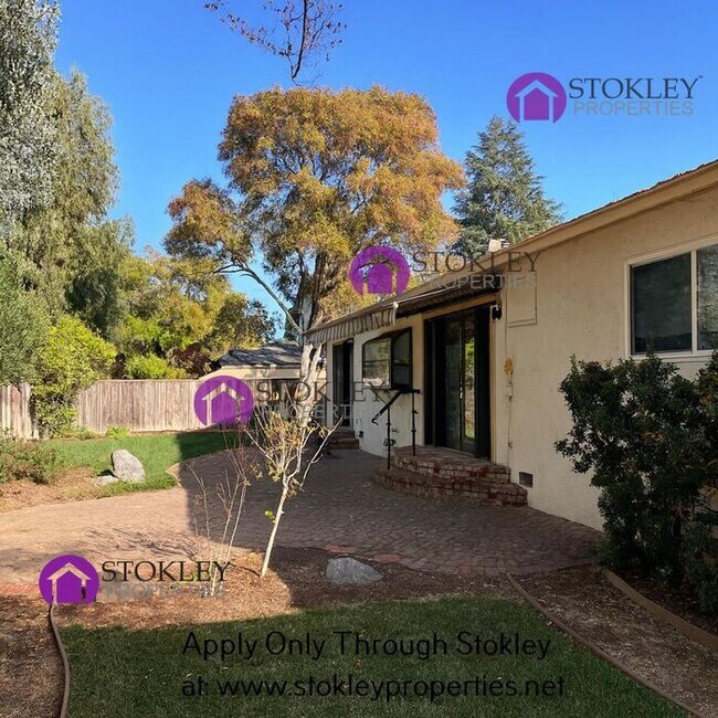 Building Photo - 2510 Biscay Way