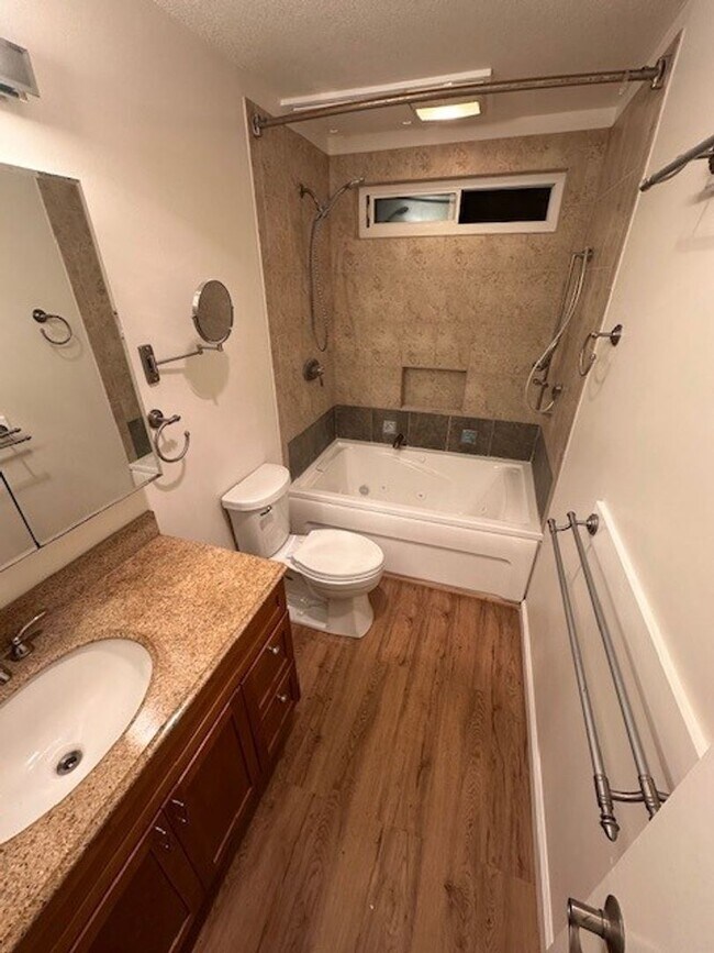 Building Photo - Welcome to Villa Bonita – Your Coastal Ret...