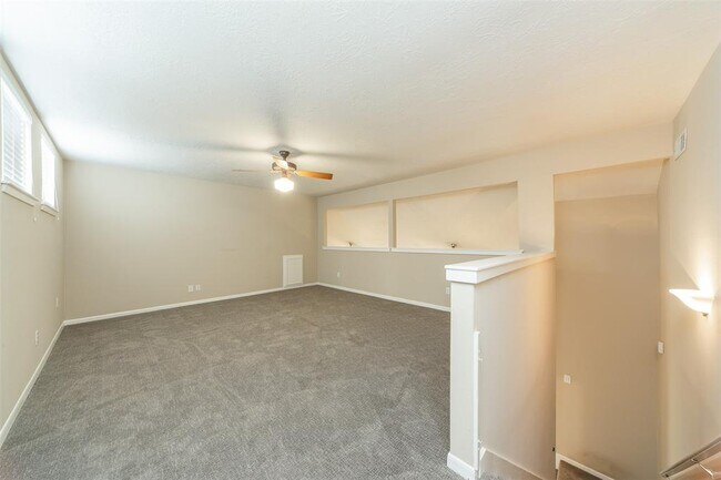 Building Photo - 11407 Briar Rose Dr