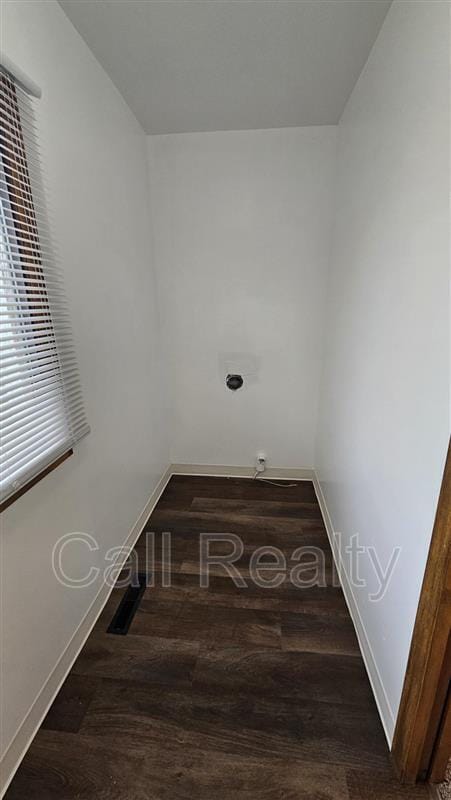 Building Photo - 12019 E Valleyway Ave