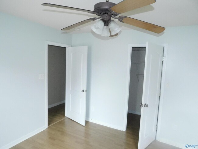 Building Photo - 134 Kendrick Ln