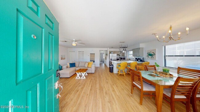 Building Photo - 5737 Rudolph Ave