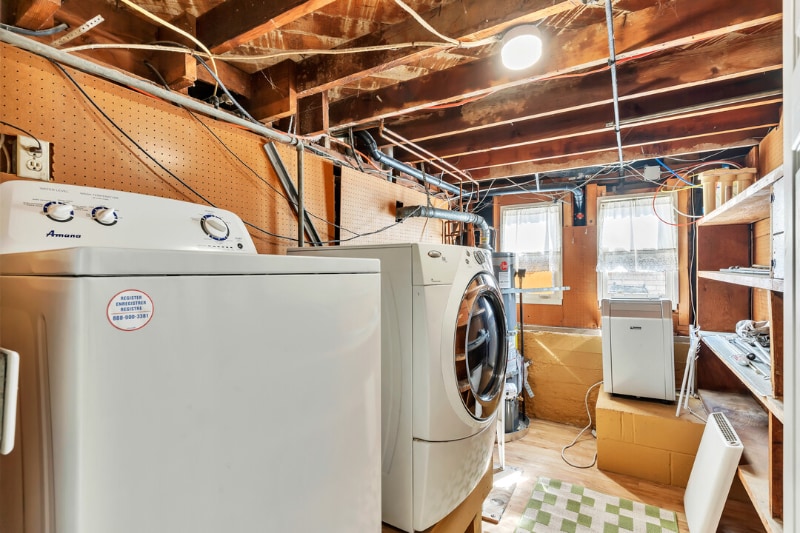 Building Photo - 3120 Emerson St