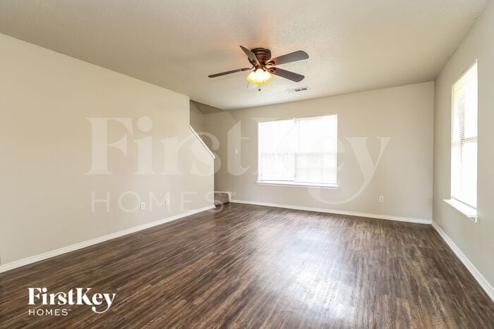 Building Photo - 10256 Budtime Ln