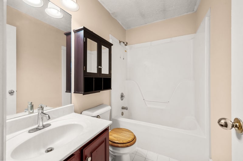 Building Photo - 1108 Waverunner Ct E