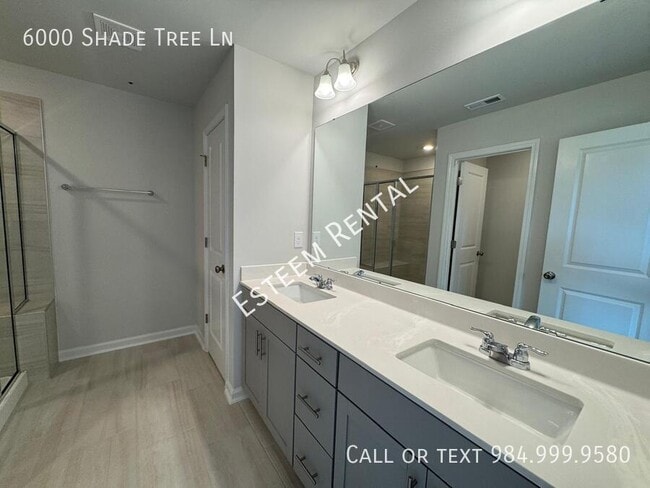 Building Photo - 6000 Shade Tree Ln
