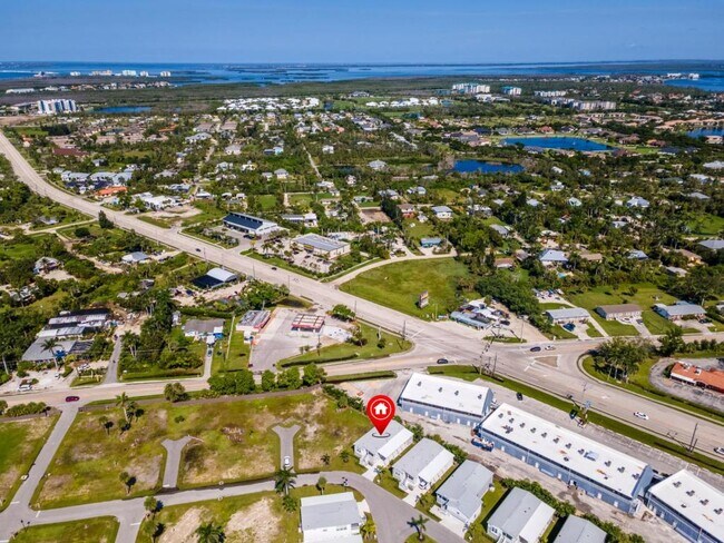 Building Photo - 11596 Palm Dr