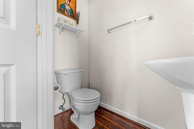 Building Photo - 2552 Blue Water Blvd