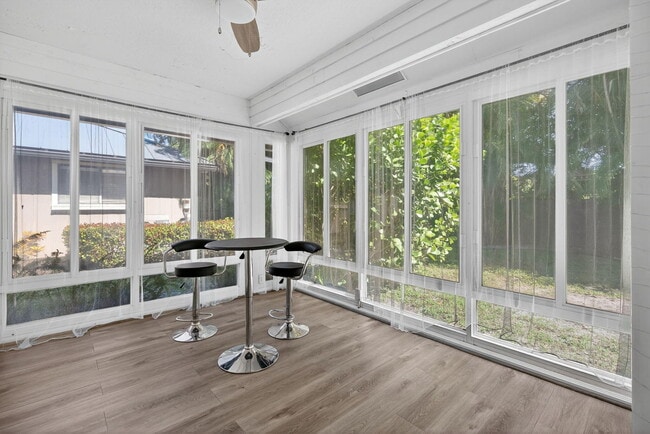 Building Photo - 2606 Monaco Terrace