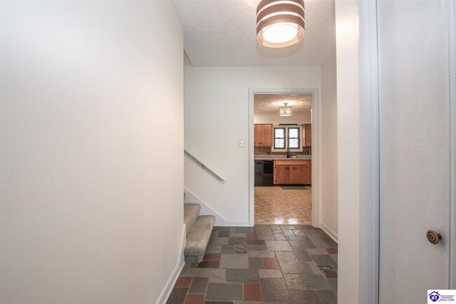 Building Photo - 228 Cherokee Blvd