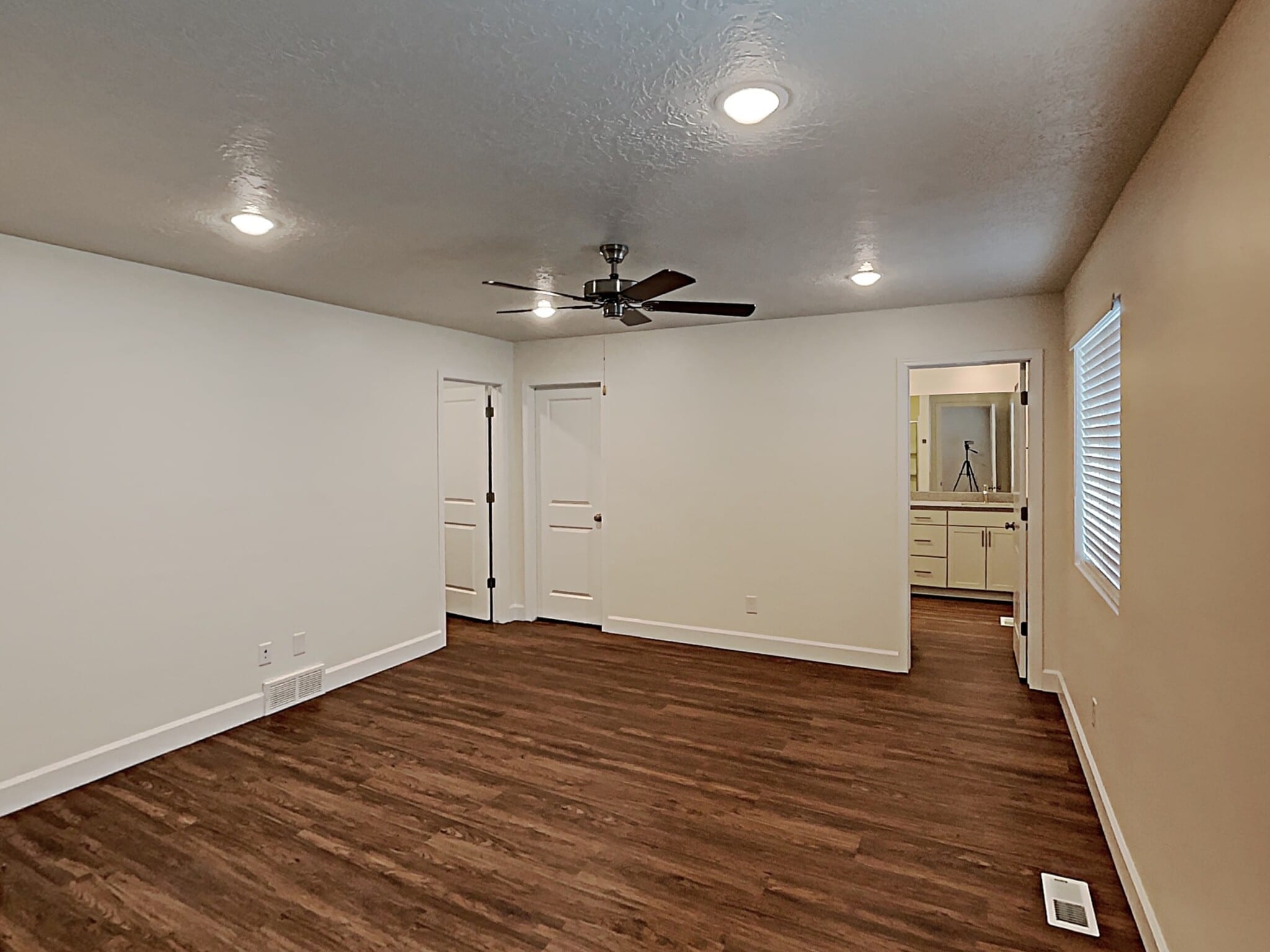 Building Photo - 1175 Wagon Way