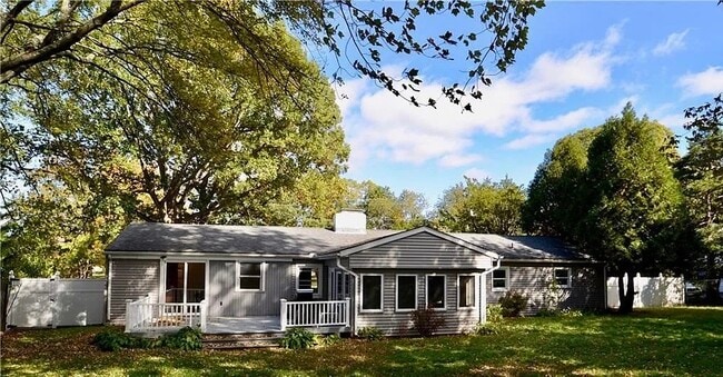 Building Photo - 187 Elmwood Dr
