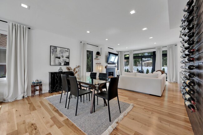 Building Photo - 528 Sagamore Ave