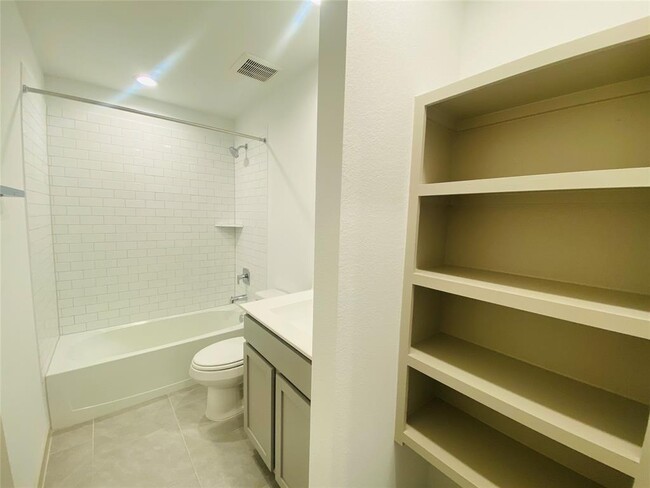 Building Photo - 29927 Violet sky Wy