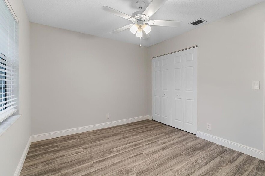 Building Photo - 9 Via de Casas Norte