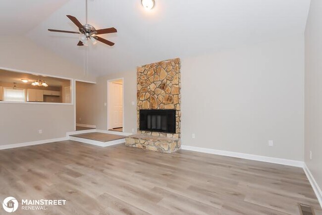 Building Photo - 311 ELYSIAN DR, MOORESVILLE, NC 28117