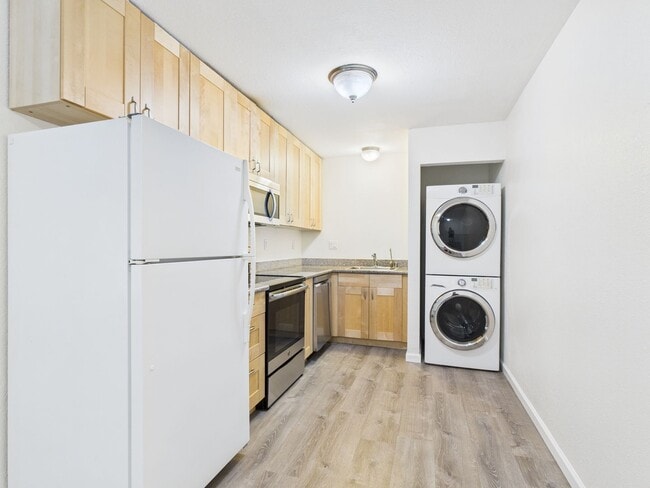 Building Photo - 1 bedroom (big sur) unit available at Cypr...