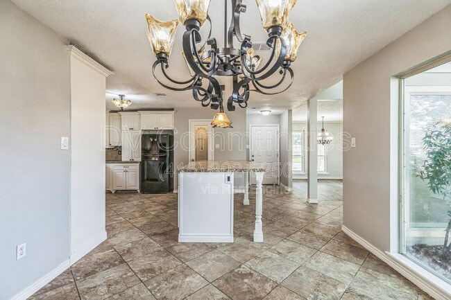 Building Photo - 16022 Spinnaker Dr