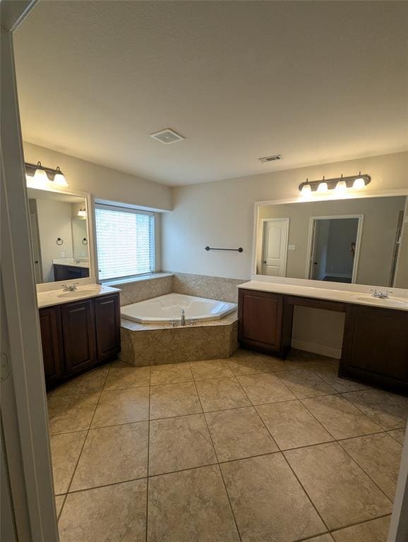 Building Photo - 3920 Harvey Penick Dr