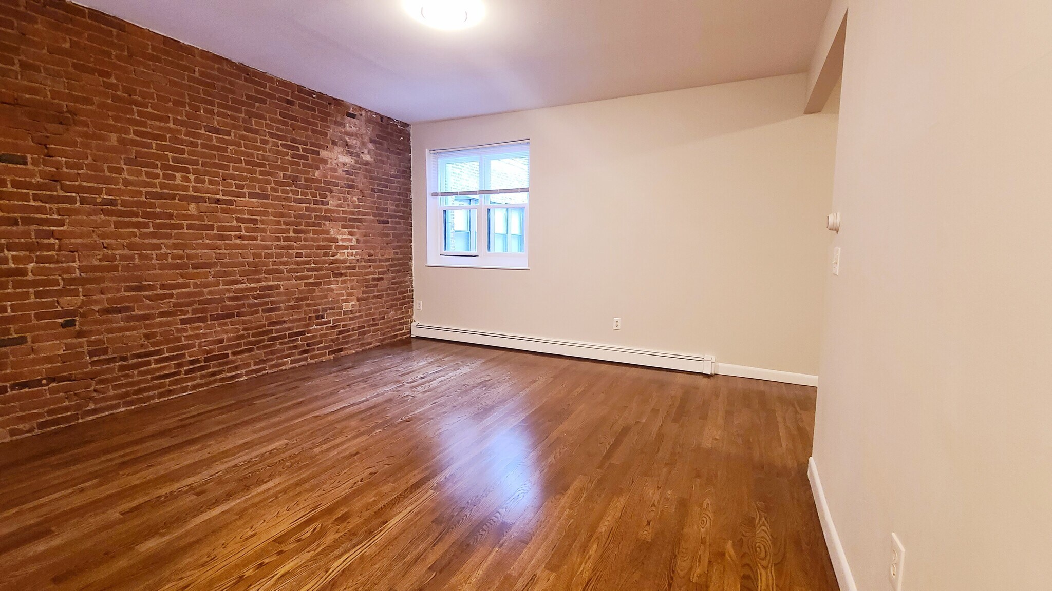 Building Photo - 25 Stearns Rd