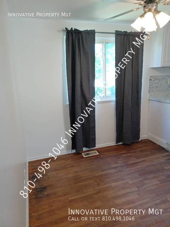 Building Photo - 1150 Peachtree Dr