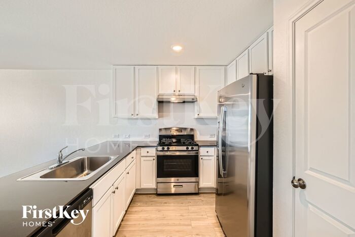 Building Photo - 5196 Fowler Crst