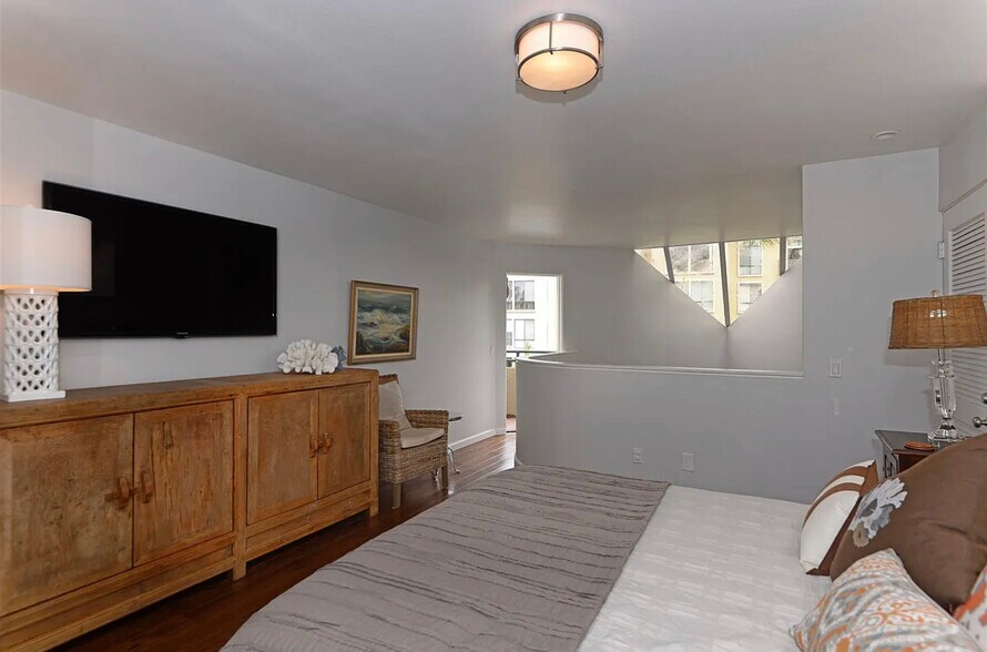 Building Photo - 8132 Camino Del Sol